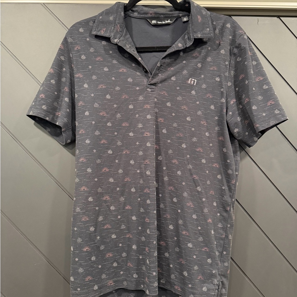 Travis Mathew Men's Polo Shirt in Gray with Subtle Pattern